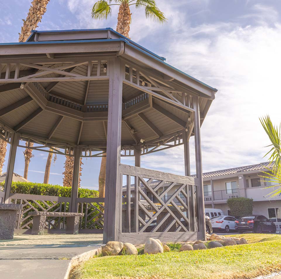  Gazebo  